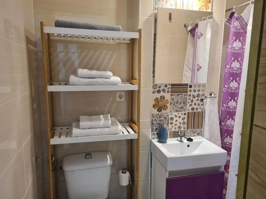 Apartamento En El Fontanal, Casa- Patio De Vecinos Seville 0*,  Spain